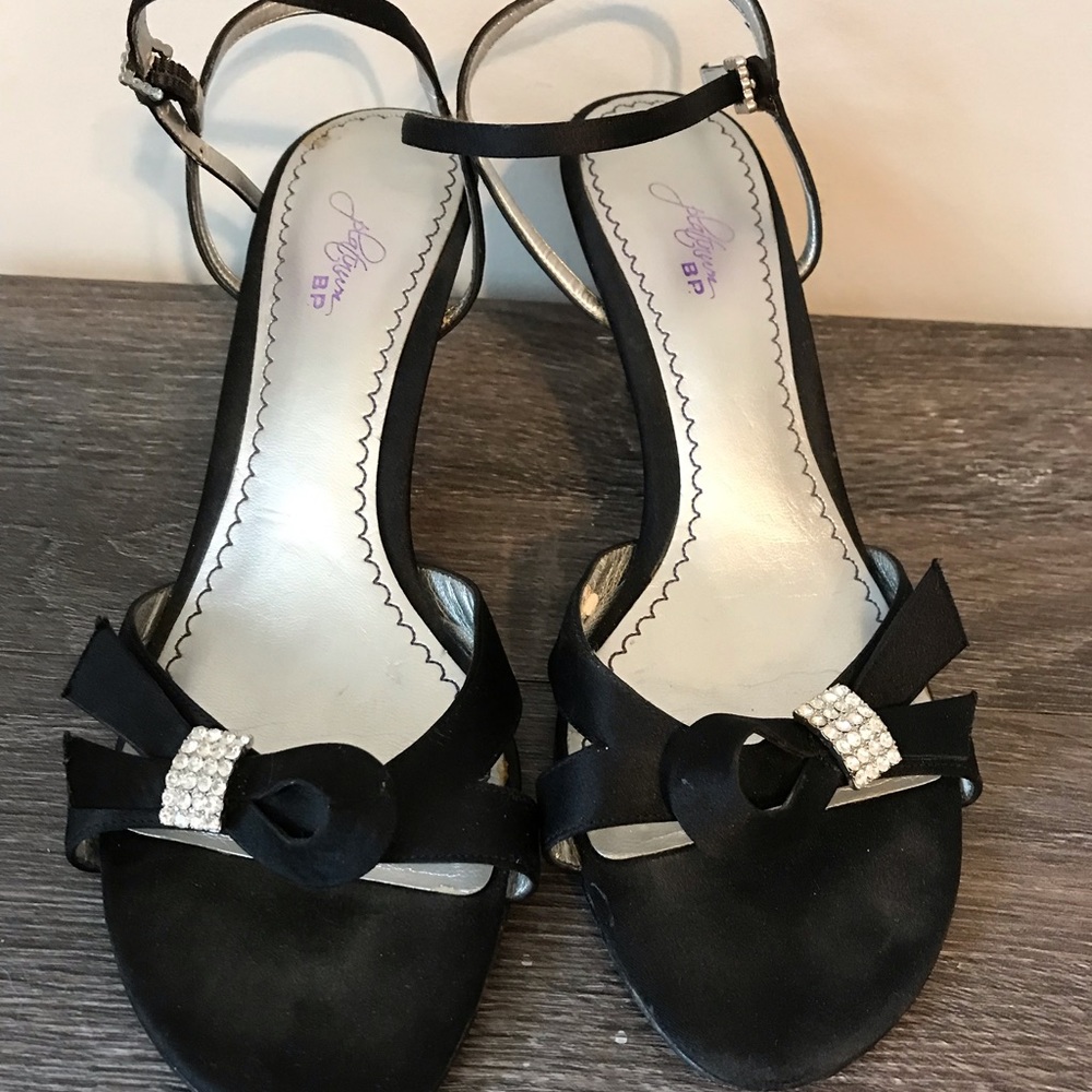 BP strapping black heels with rhinestone